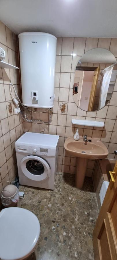 Vintage Benidorm Apartment Luaran gambar